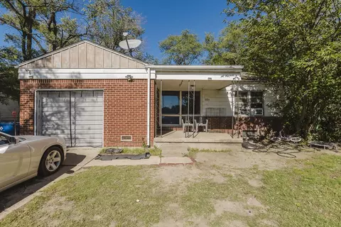 8008 E Gilbert, Wichita, KS 67207