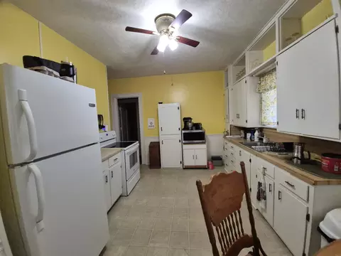 Kitchen - 320 S Main St, Eureka, KS 67045 photo 2 of 3