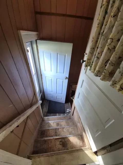 Entry Way - 320 S Main St, Eureka, KS 67045 photo 2 of 2