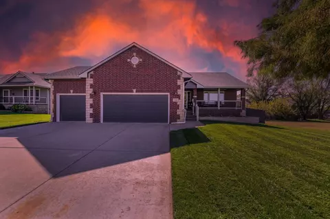 Exterior - 333 E Quail Ridge St, Mulvane, KS 67110 photo 7 of 7