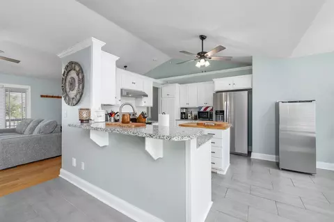 Kitchen - 333 E Quail Ridge St, Mulvane, KS 67110 photo 1 of 4
