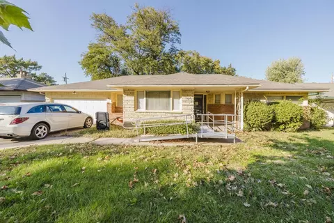 6420 E 9th, Wichita, KS 67206