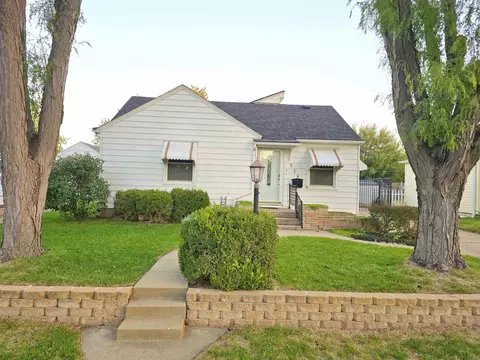 518 Fairview St, Salina, KS 67401