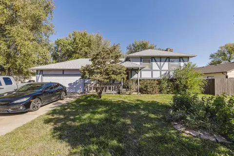 304 Scott St, Valley Center, KS 67147