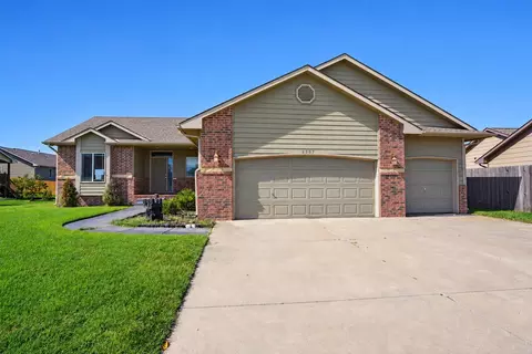 2307 S Tara Fls, Wichita, KS 67207