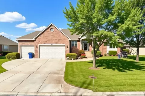 13312 E Castlewood, Wichita, KS 67230