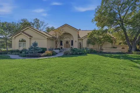 1555 N Freedom Rd, Wichita, KS 67230