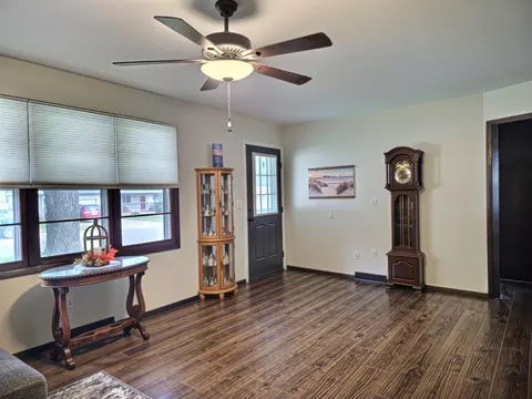 505 E Blair, Mulvane, KS 67110 photo 2