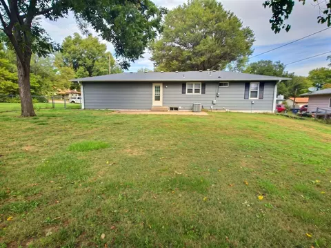 505 E Blair, Mulvane, KS 67110 photo 10