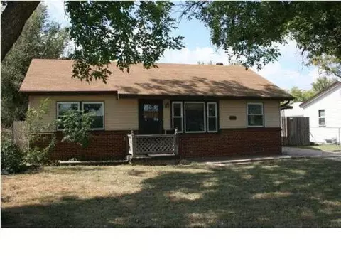 2515 S Elizabeth, Wichita, KS 67219