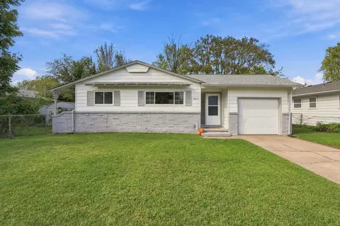 3045 S Richmond Ave, Wichita, KS 67217