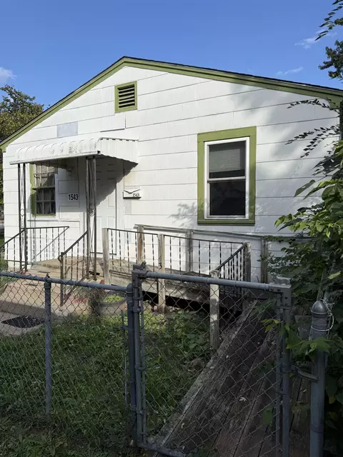 1543 S Pershing, Wichita, KS 67218