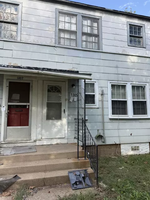 1127 S Pershing, Wichita, KS 67218