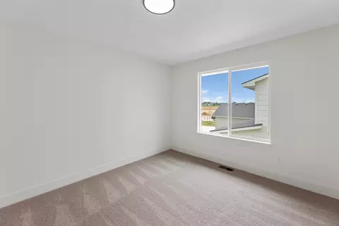 Bedroom - 12071 W Arvada Blvd, Maize, KS 67101 photo 5 of 9