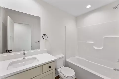 Bath - 12071 W Arvada Blvd, Maize, KS 67101 photo 2 of 2