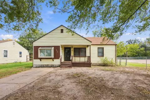 1436 N Piatt Ave, Wichita, KS 67214