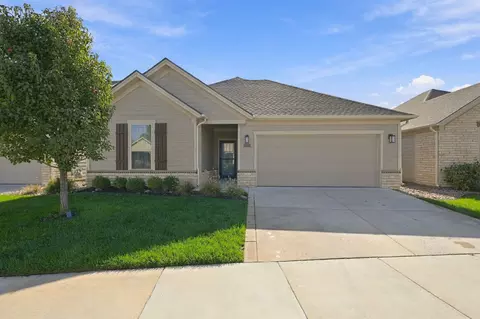 6513 W Collina St, Wichita, KS 67205