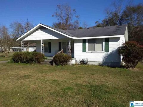 215 Augusta St, Clanton, AL 35045 photo 4