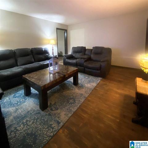 414 Echo Trl, Warrior, AL 35180 photo 2