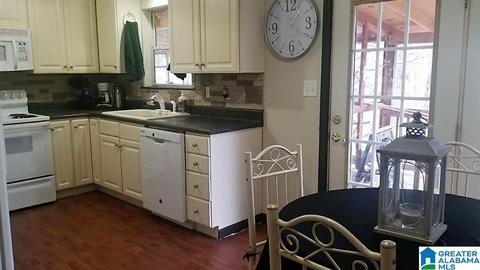 414 Echo Trl, Warrior, AL 35180 photo 9