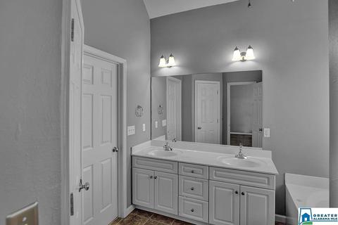 176 Chinaberry Ln, Maylene, AL 35114 photo 8