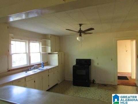 321 2nd St, Oxford, AL 36203 photo 2