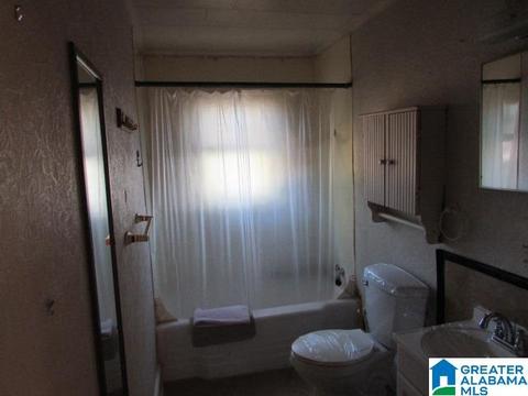 321 2nd St, Oxford, AL 36203 photo 5