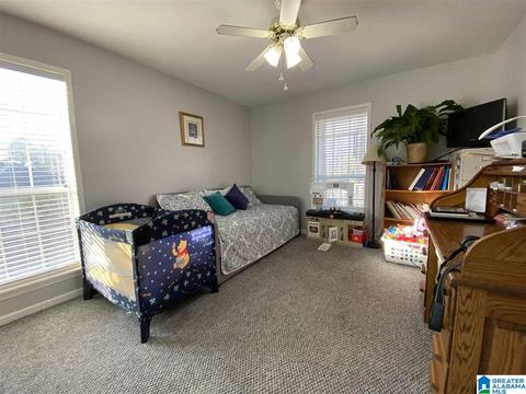 110 Carriage Dr, Maylene, AL 35114 photo 4