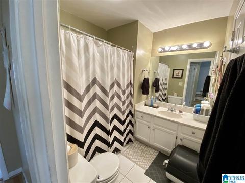 110 Carriage Dr, Maylene, AL 35114 photo 5