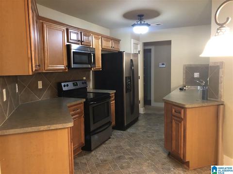 133 Falling Waters Ln, Maylene, AL 35114 photo 3