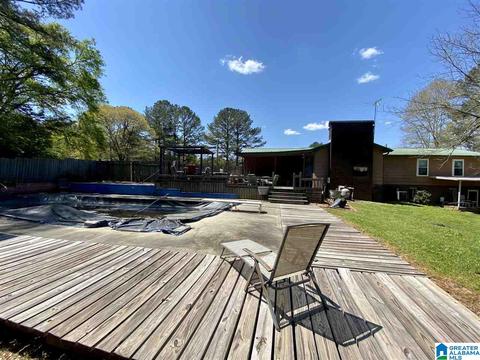 104 Alan Dr, Clanton, AL 35045 photo 4
