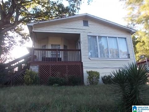 119 3rd St, Docena, AL 35060 photo 2