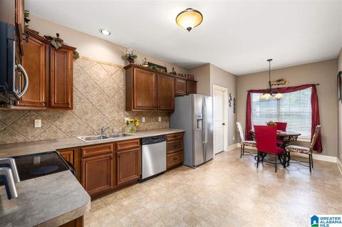 316 Cromwell, Maylene, AL 35114 photo 9