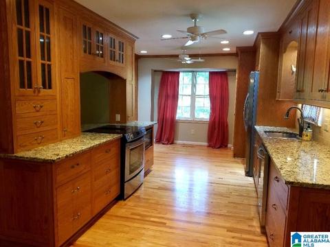 112 Forest Ridge Rd, Maylene, AL 35114 photo 2