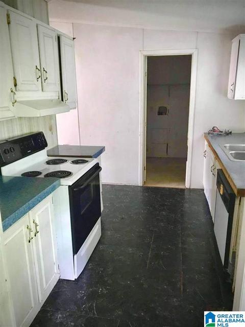 1130 Skyline Dr, Warrior, AL 35180 photo 3