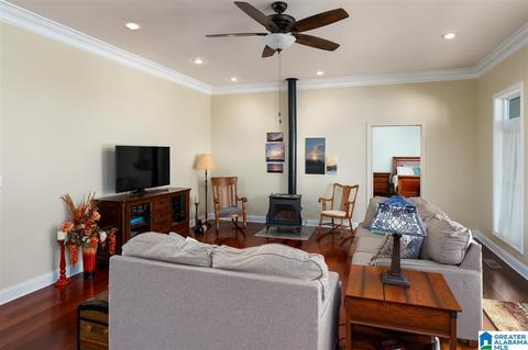 215 Cherokee Loop, Oneonta, AL 35121 photo 10
