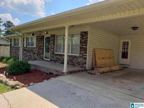 702 Pinecrest Ave, Weaver, AL 36277 photo 1