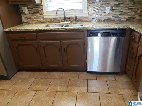 702 Pinecrest Ave, Weaver, AL 36277 photo 9