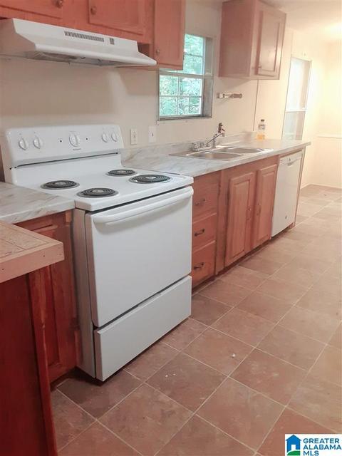 505 Tomahawk Trl, Riverside, AL 35135 photo 5