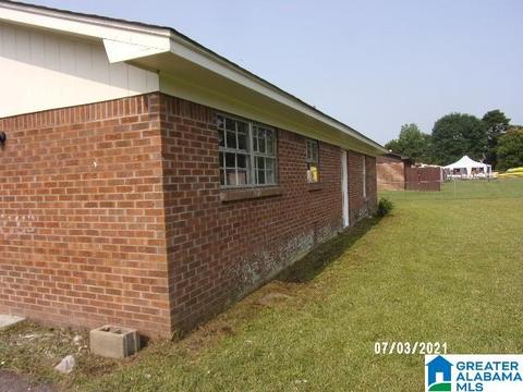 1500 Westlyn Ave, Clanton, AL 35045 photo 11