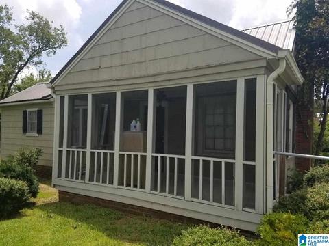 511 E 5th Ave, Oneonta, AL 35121 photo 2