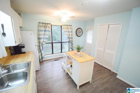 1006 Yellowleaf Ln, Maylene, AL 35114 photo 7