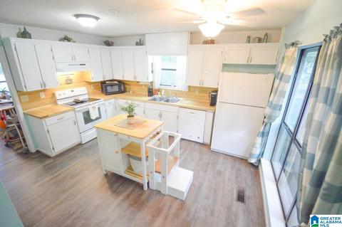 1006 Yellowleaf Ln, Maylene, AL 35114 photo 6