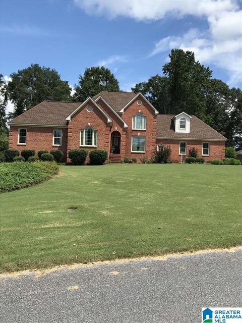 108 Round Forest Dr, Clanton, AL 35045 photo 2