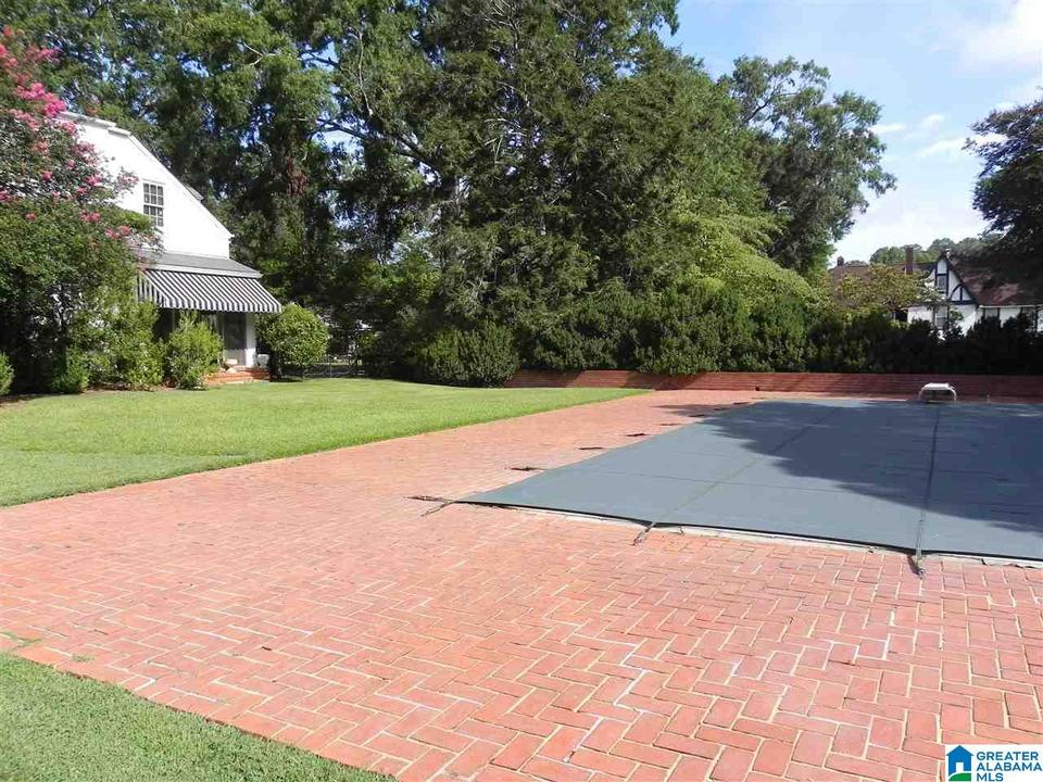  818 Glenwood Ter, Anniston, AL 36207 photo 32