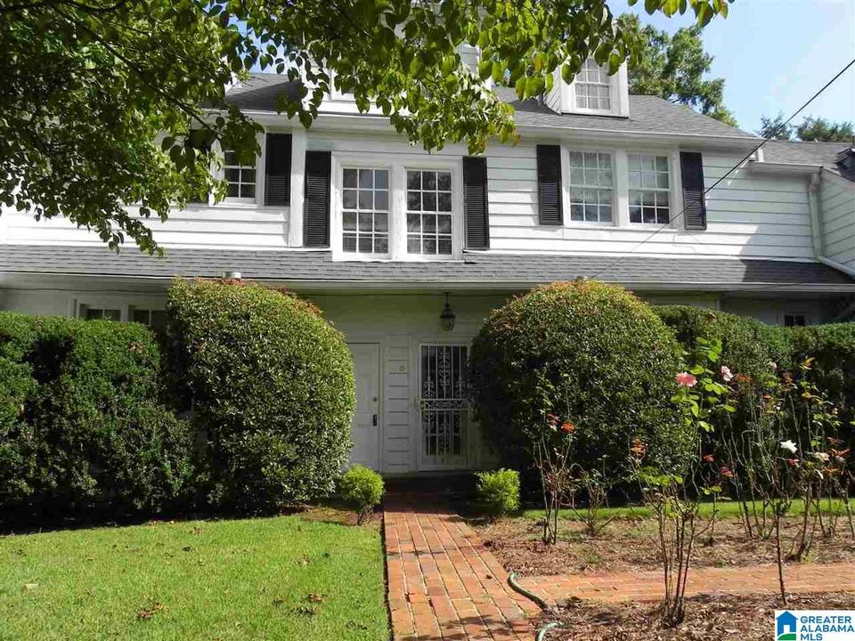  818 Glenwood Ter, Anniston, AL 36207 photo 3