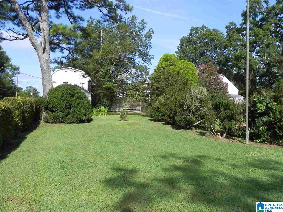  818 Glenwood Ter, Anniston, AL 36207 photo 37