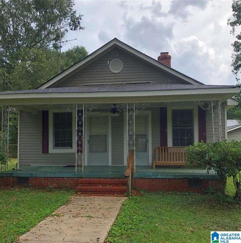 1402 9th St N, Clanton, AL 35045 photo 1