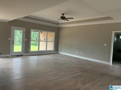 205 Crest Loop Rd, Clanton, AL 35045 photo 3