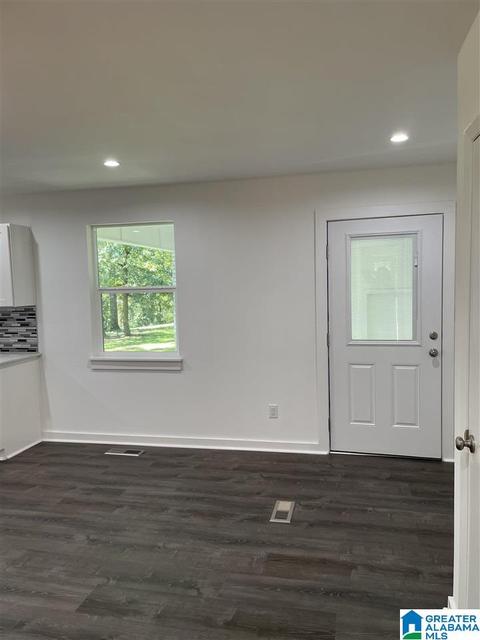 75 Echo Cir, Warrior, AL 35180 photo 4